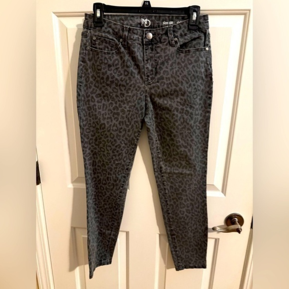 New Directions stretchy skinny jeans size 6R